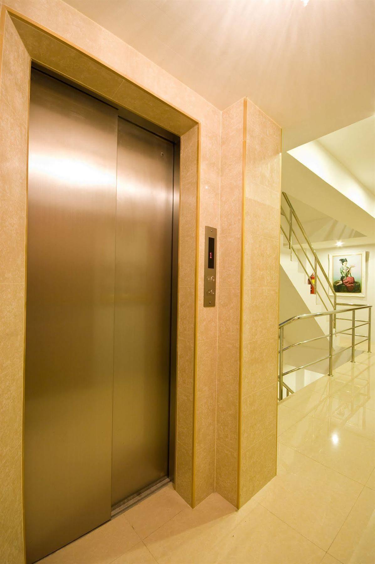 Richly Villa Bangkok Ngoại thất bức ảnh