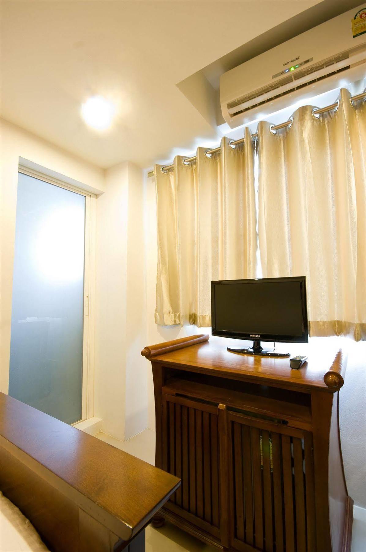Richly Villa Bangkok Ngoại thất bức ảnh