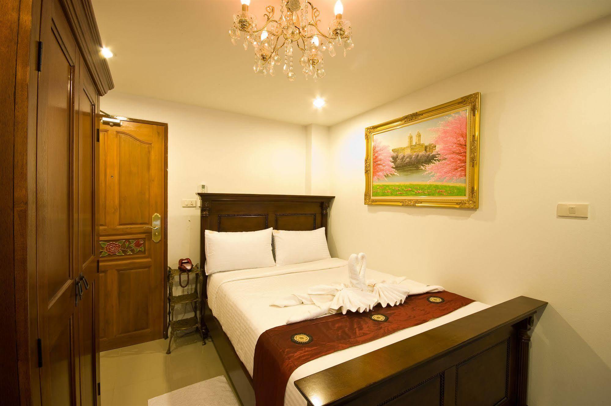 Richly Villa Bangkok Ngoại thất bức ảnh