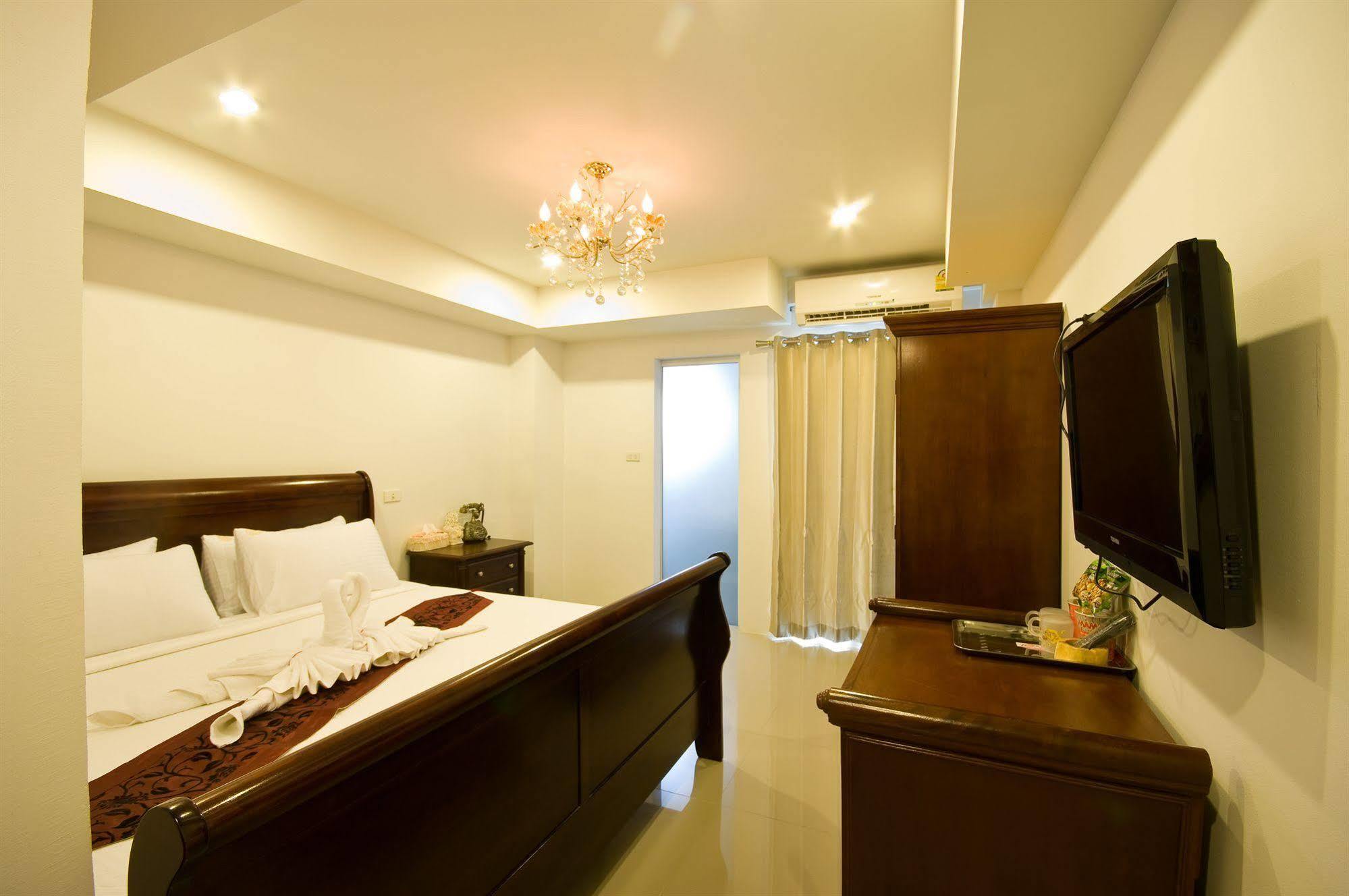 Richly Villa Bangkok Ngoại thất bức ảnh