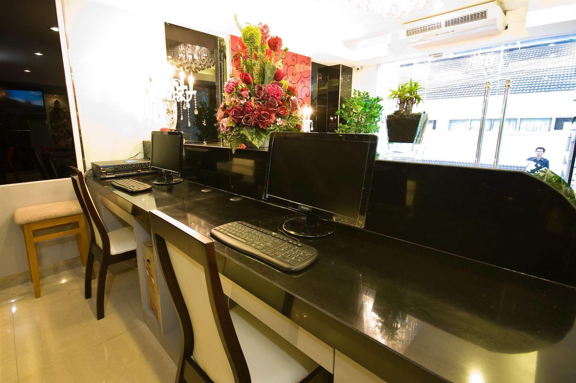 Richly Villa Bangkok Ngoại thất bức ảnh